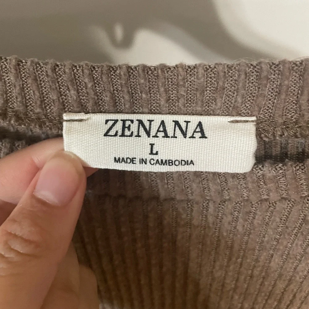 Zenana Ribbed Knit Top - Picture 3 of 4